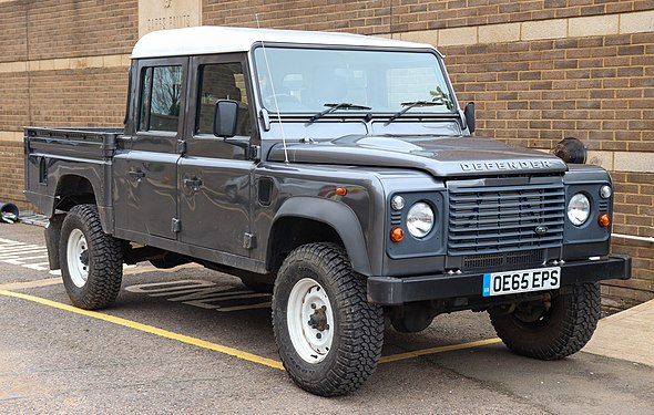 2016 Land Rover Defender 130 HCPU TD 2.2