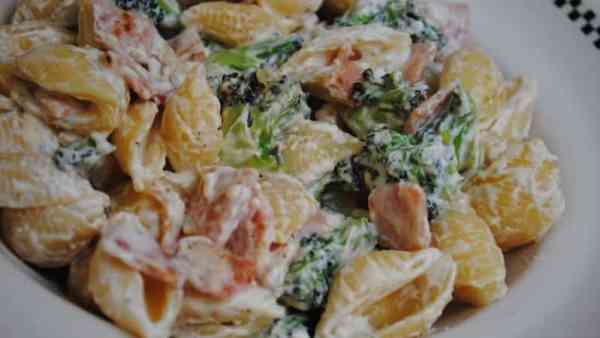 Broccoli-and-Bacon-Pasta-recipe-3